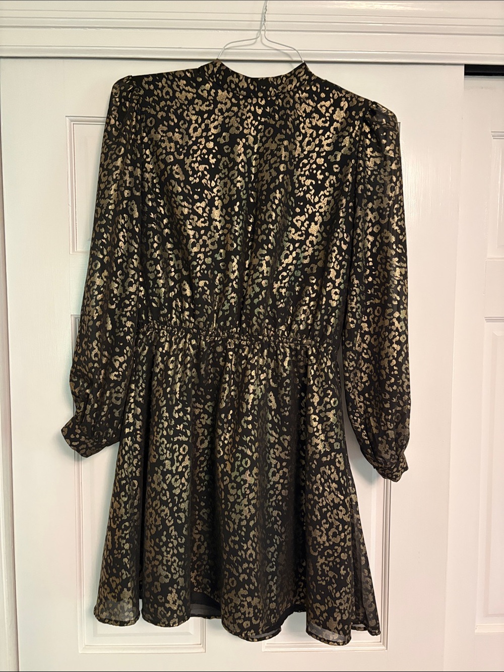 cupcakes & cashmere Black and Gold Metallic Leopard Print Dress